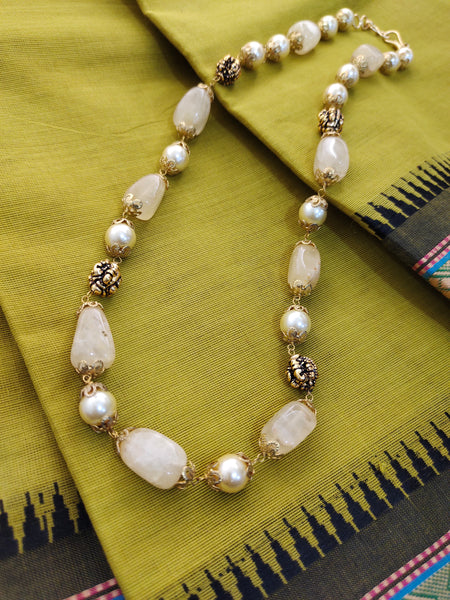 Handmade antique mala (White)