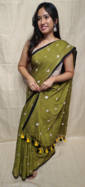 Soft mul cotton saree (flower embroidery)